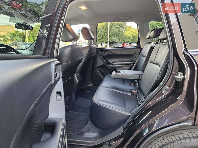 Позашляховик / Кросовер Subaru Forester 2013 в Одесі