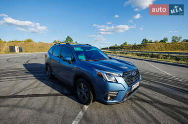 Внедорожник / Кроссовер Subaru Forester 2022 в Полтаве