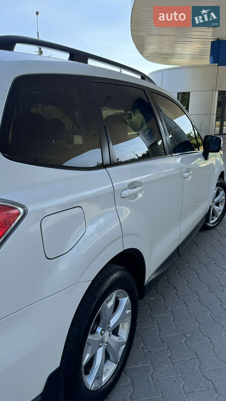 Позашляховик / Кросовер Subaru Forester 2014 в Хмельницькому