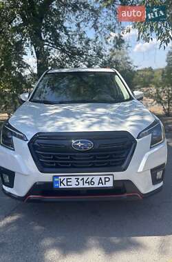Внедорожник / Кроссовер Subaru Forester 2022 в Днепре