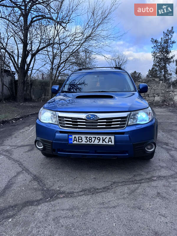 Внедорожник / Кроссовер Subaru Forester 2008 в 