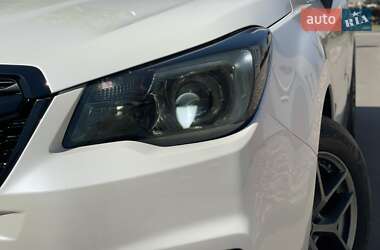 Внедорожник / Кроссовер Subaru Forester 2018 в 