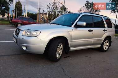 Внедорожник / Кроссовер Subaru Forester 2006 в 