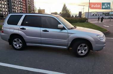Внедорожник / Кроссовер Subaru Forester 2006 в 
