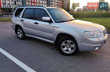 Внедорожник / Кроссовер Subaru Forester 2006 в 