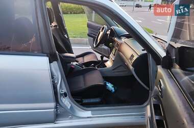 Внедорожник / Кроссовер Subaru Forester 2006 в 