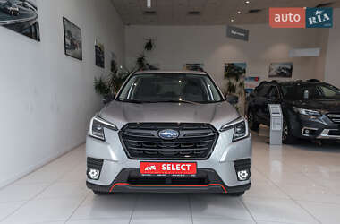 Внедорожник / Кроссовер Subaru Forester 2024 в Киеве