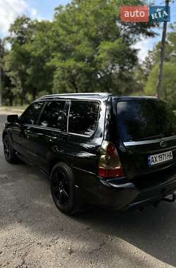 Внедорожник / Кроссовер Subaru Forester 2007 в 