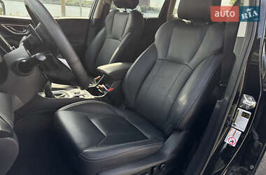 Внедорожник / Кроссовер Subaru Forester 2019 в 