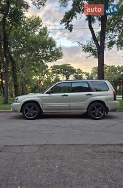 Внедорожник / Кроссовер Subaru Forester 2005 в 