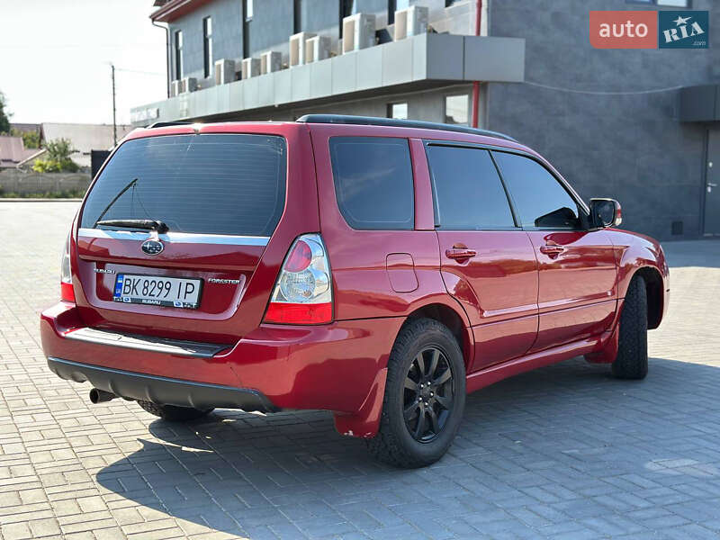 Внедорожник / Кроссовер Subaru Forester 2006 в Костополе