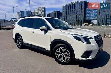 Позашляховик / Кросовер Subaru Forester 2022 в Києві