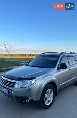 Внедорожник / Кроссовер Subaru Forester 2008 в 