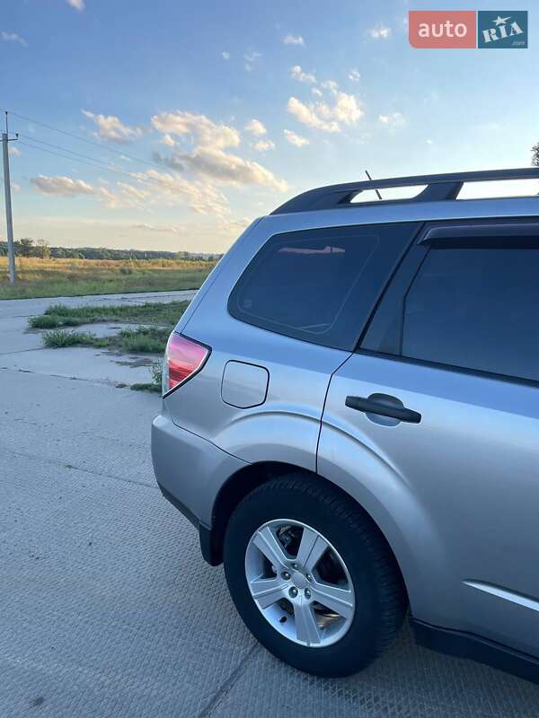 Внедорожник / Кроссовер Subaru Forester 2008 в Гадяче