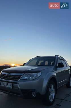 Внедорожник / Кроссовер Subaru Forester 2008 в 