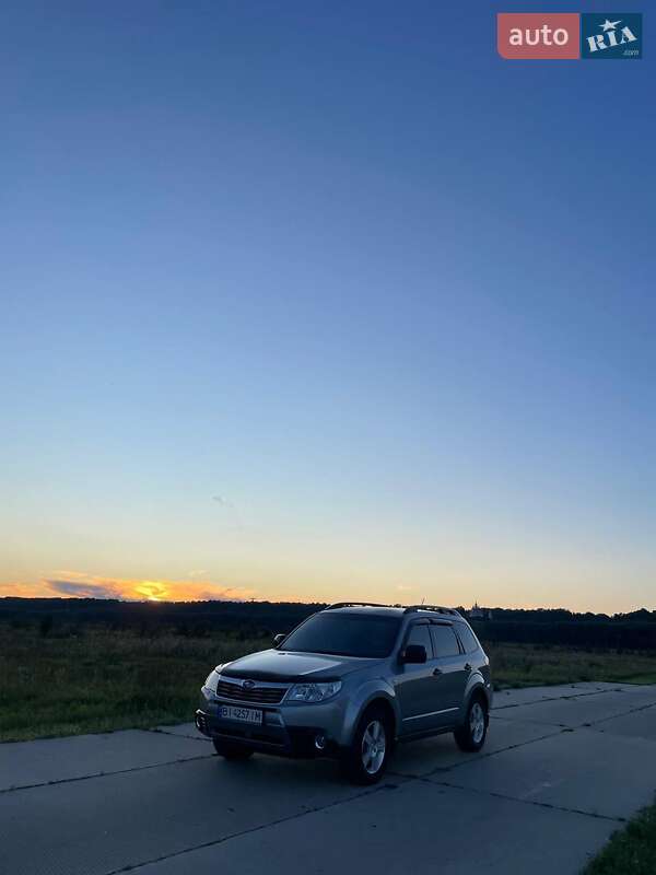Внедорожник / Кроссовер Subaru Forester 2008 в Гадяче
