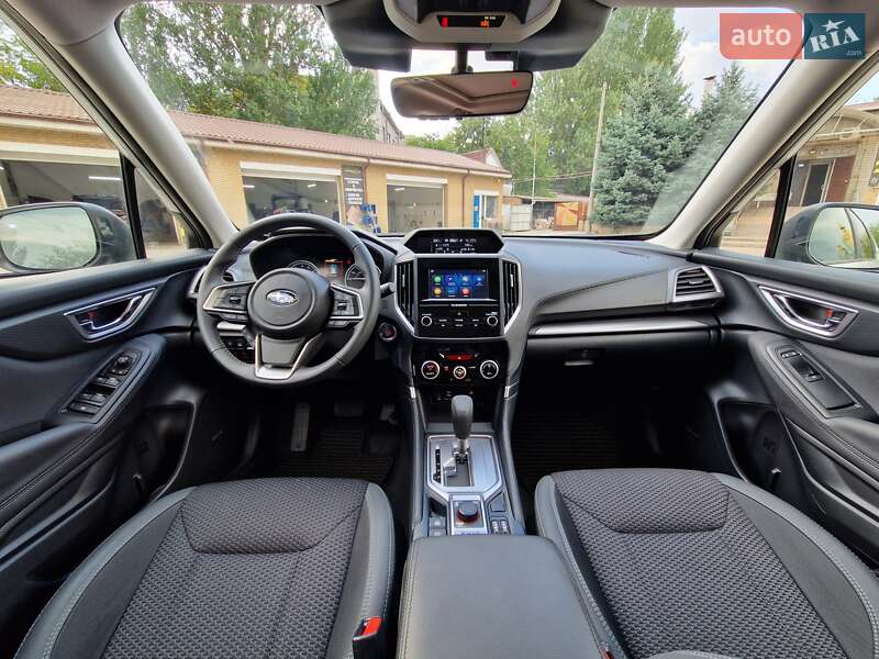 Внедорожник / Кроссовер Subaru Forester 2024 в Днепре