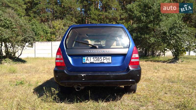 Позашляховик / Кросовер Subaru Forester 2004 в Києві