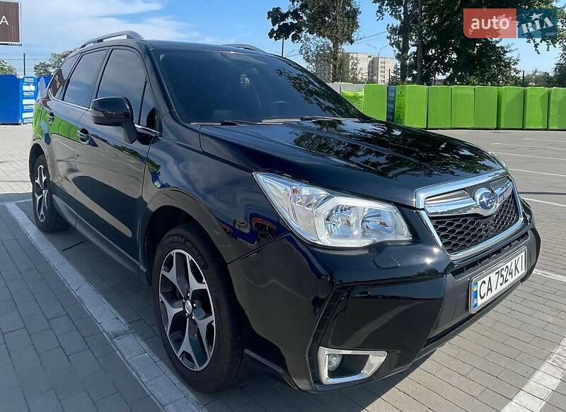 Позашляховик / Кросовер Subaru Forester 2015 в Умані