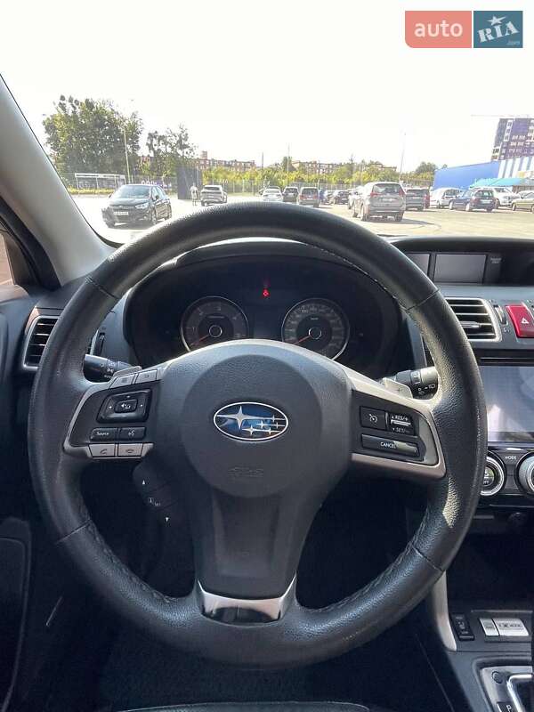Позашляховик / Кросовер Subaru Forester 2015 в Умані