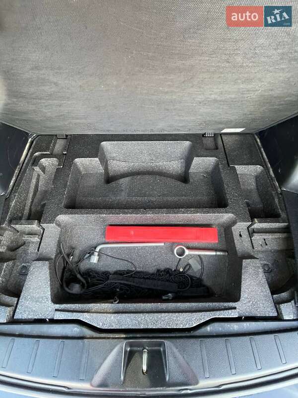 Позашляховик / Кросовер Subaru Forester 2015 в Умані