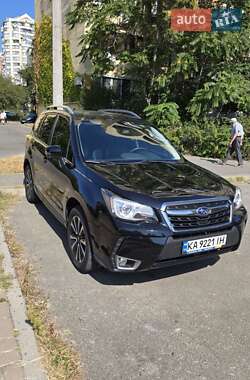 Внедорожник / Кроссовер Subaru Forester 2018 в 