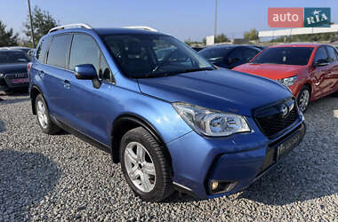 Внедорожник / Кроссовер Subaru Forester 2014 в 