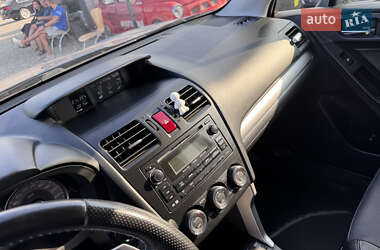 Внедорожник / Кроссовер Subaru Forester 2014 в 