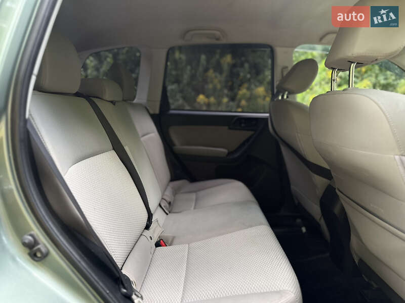 Позашляховик / Кросовер Subaru Forester 2016 в Ковелі