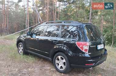 Внедорожник / Кроссовер Subaru Forester 2010 в 