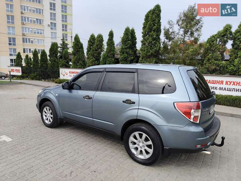 Внедорожник / Кроссовер Subaru Forester 2011 в Красилове