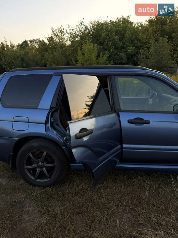 Позашляховик / Кросовер Subaru Forester 2007 в Києві