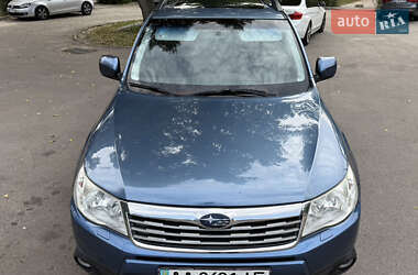 Внедорожник / Кроссовер Subaru Forester 2008 в 