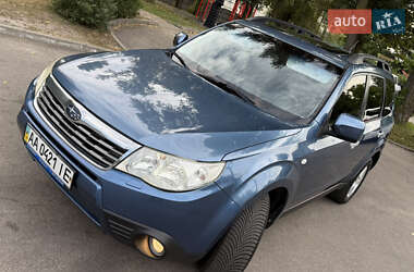 Внедорожник / Кроссовер Subaru Forester 2008 в 