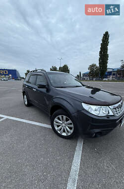 Позашляховик / Кросовер Subaru Forester 2011 в Житомирі