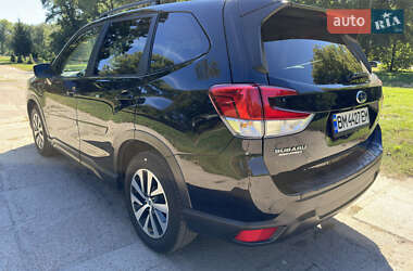 Внедорожник / Кроссовер Subaru Forester 2021 в 