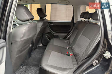 Внедорожник / Кроссовер Subaru Forester 2014 в 