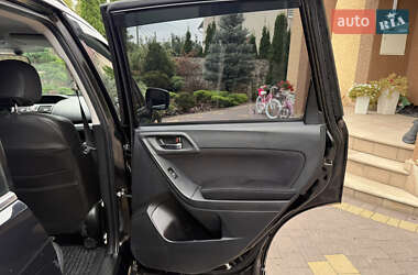 Внедорожник / Кроссовер Subaru Forester 2014 в 