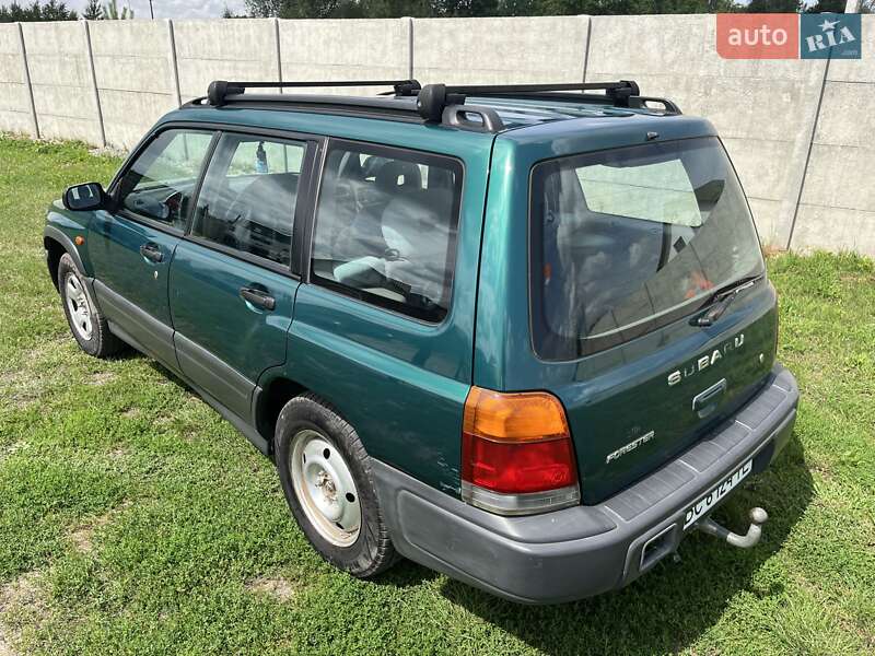 Позашляховик / Кросовер Subaru Forester 1997 в Львові