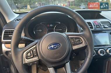 Внедорожник / Кроссовер Subaru Forester 2016 в 
