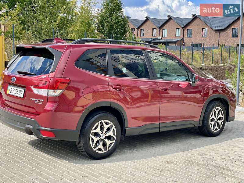 Позашляховик / Кросовер Subaru Forester 2020 в Києві