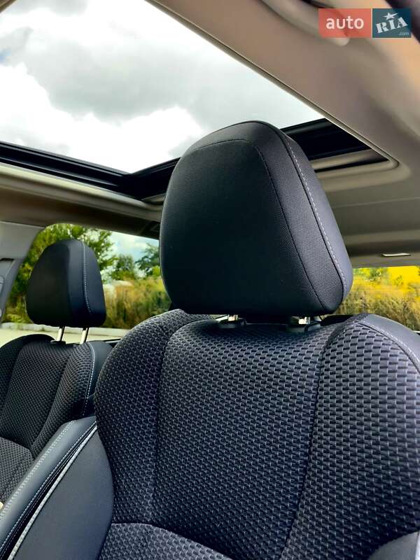 Позашляховик / Кросовер Subaru Forester 2020 в Києві