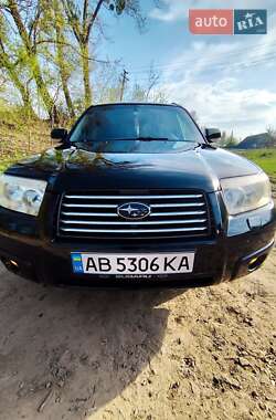 Внедорожник / Кроссовер Subaru Forester 2006 в 