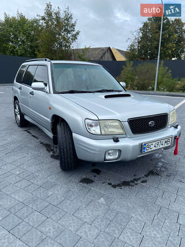 Внедорожник / Кроссовер Subaru Forester 2002 в Самборе
