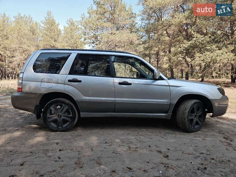 Внедорожник / Кроссовер Subaru Forester 2006 в Днепре