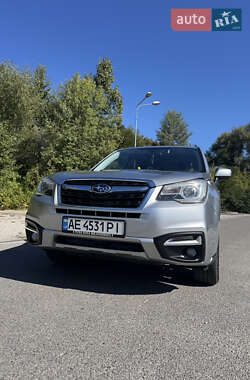 Внедорожник / Кроссовер Subaru Forester 2017 в Днепре