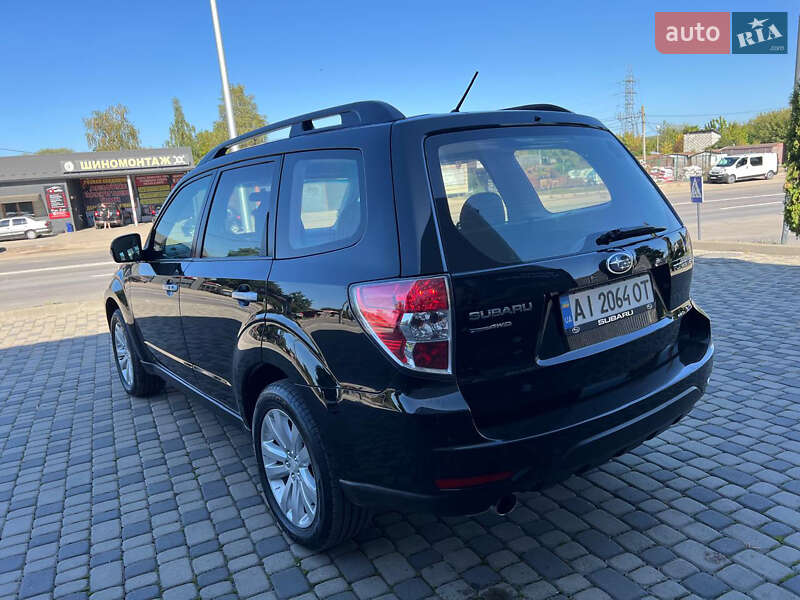 Внедорожник / Кроссовер Subaru Forester 2011 в Ивано-Франковске