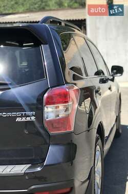 Внедорожник / Кроссовер Subaru Forester 2014 в 