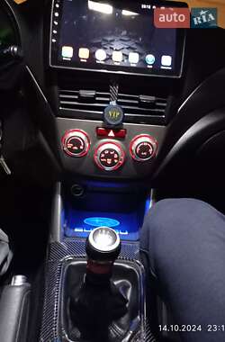 Внедорожник / Кроссовер Subaru Forester 2009 в 