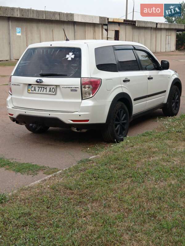 Внедорожник / Кроссовер Subaru Forester 2009 в Черкассах